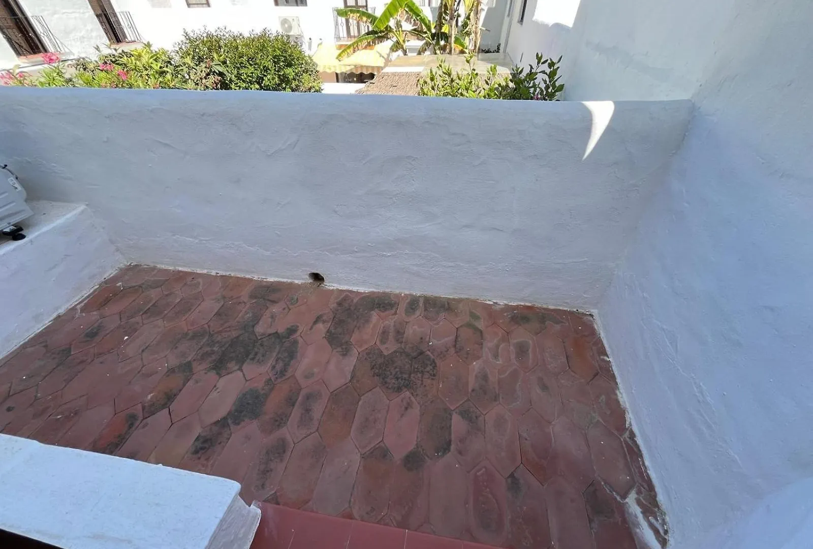 Estepona - Playa - 2 Dormitorios Con Terraza Solarium Mi2 0*,